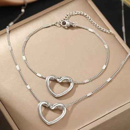 Stainless Steel Jewelry Set Novelty Twisted Heart Light Luxury High-end Sense Jewelry Set For Women Jewelry Anniversary Gift