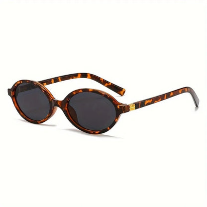 Retro Oval Fashion Glasses with Anti-Glare Lenses - Chic Small Frame, Ideal for Party Wear & Travel, Glasses Accessories